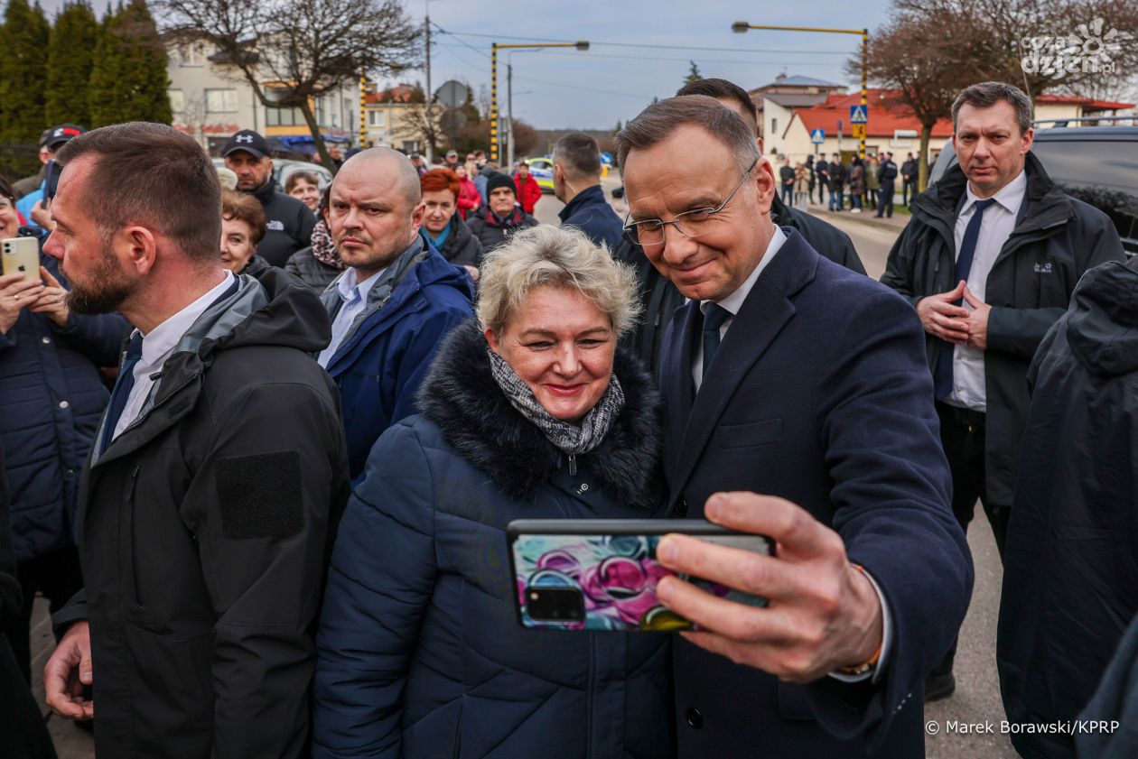 Prezydent Duda w Mławie: Nigdy więcej tutaj rosyjskich porządków, nigdy więcej tutaj ruskiego miru nie chcemy!