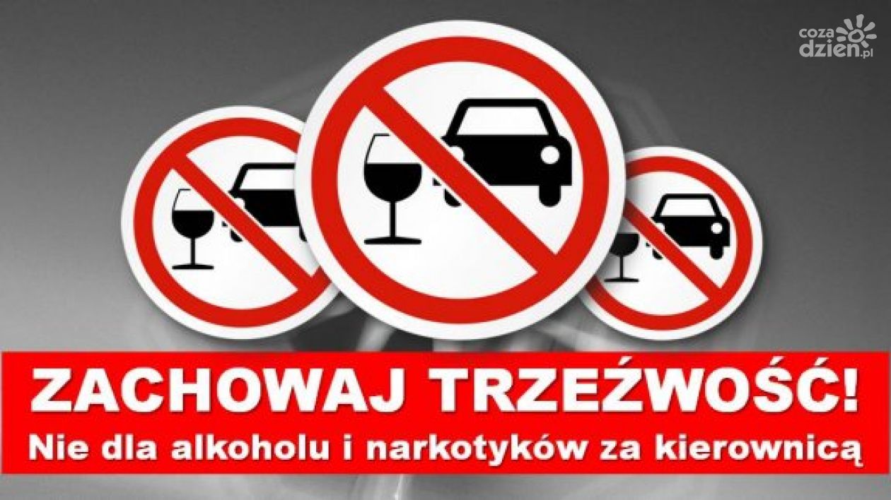 Pijana matka spowodowała kolizję drogową i uciekła