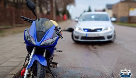 Wypadek motorowerzysty pod Mławą