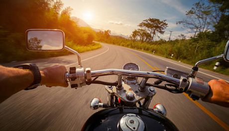 Otwarcie Sezonu Motocyklowego 2024 w Przasnyszu: Dzika Przygoda na Dwóch Kółkach!