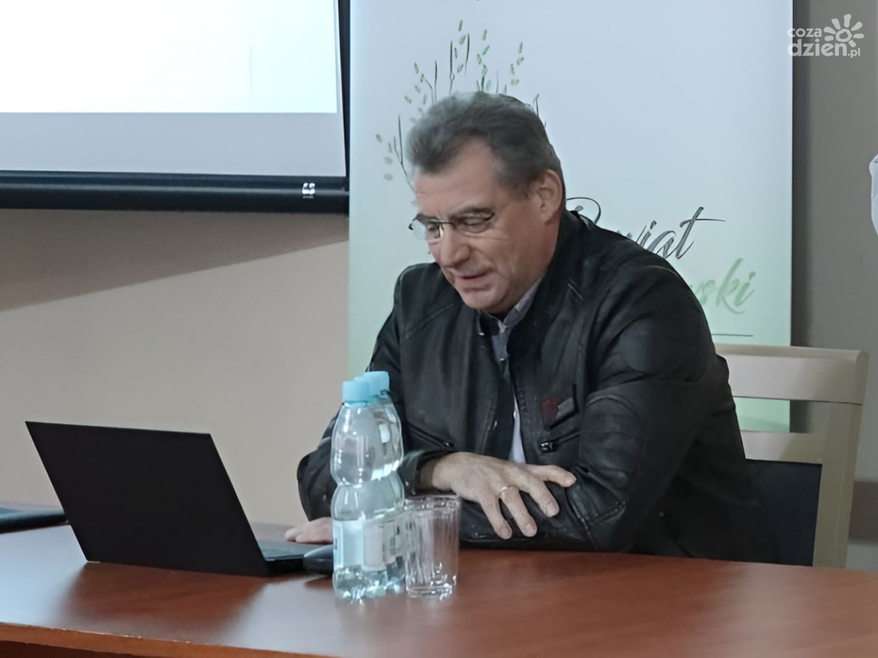 Dyrektor - telefonistką. Wojciech Jagodziński: To było poniżające