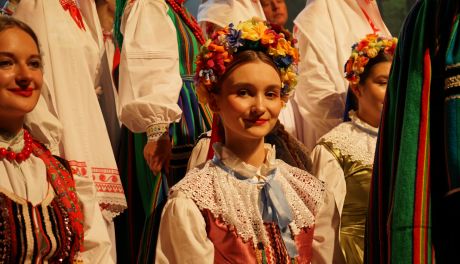 Ludowy Zespół Artystyczny Ciechanów i LZA "Mały Ciechanów" zachwyciły publiczność