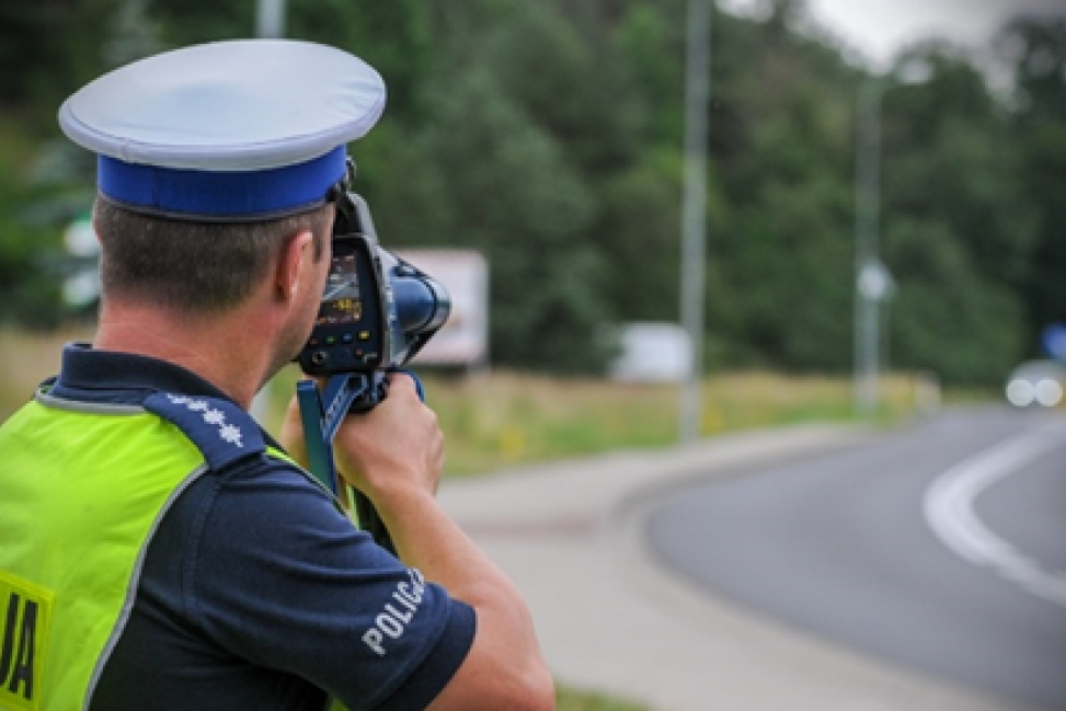 Zdał egzamin i już złamał przepisy. „Świeżo upieczony” kierowca zatrzymany przez policję w Gąsocinie