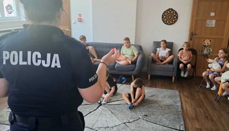 Bezpieczne wakacje z ciechanowską Policją