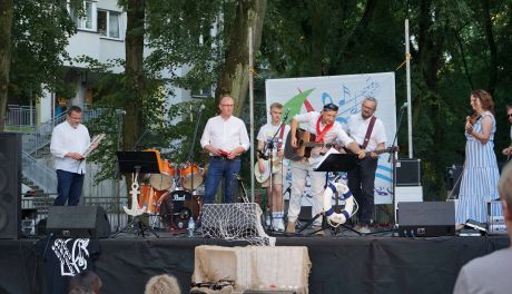 Załoga poprowadziła żaglowiec do bezpiecznej przystani. Koncert szant w Ciechanowie już za nami [fotorelacja]