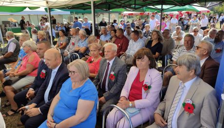 
Święto Plonów w Koziczynie – tradycja i rozrywka po wiejsku [zdjęcia]