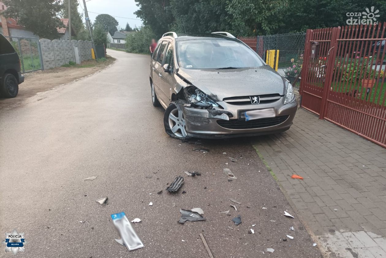 Dwa auta zniszczone przez pijanego kierowcę