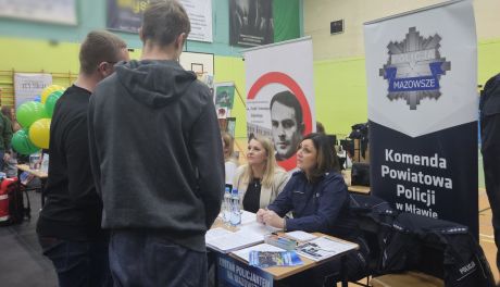 Młodzieżowa Giełda Zawodów w Mławie – szansa na poznanie przyszłych ścieżek kariery