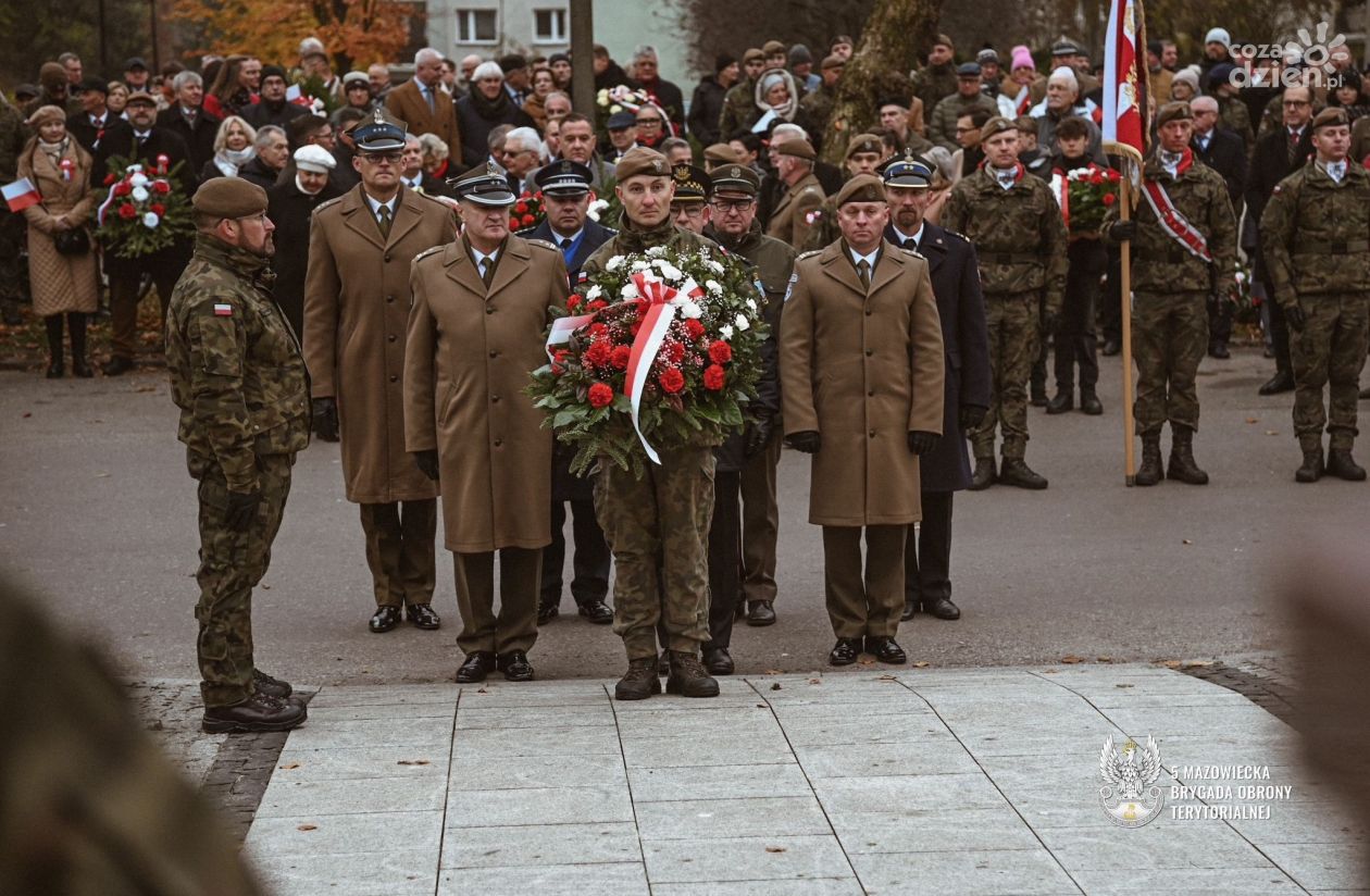 Żołnierze 5 MBOT uczcili bohaterów