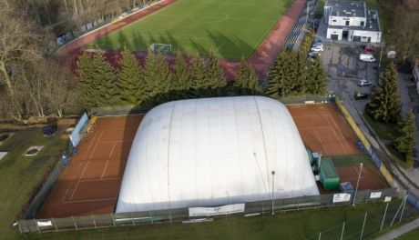 Zadaszone korty tenisowe w Ciechanowie dostępne dla mieszkańców!