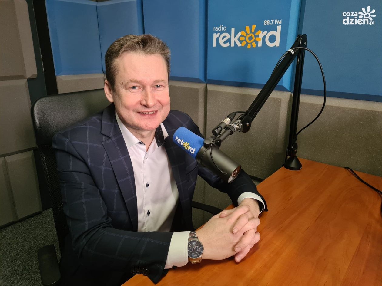 Zalewski: Oświata na garnuszku państwa?