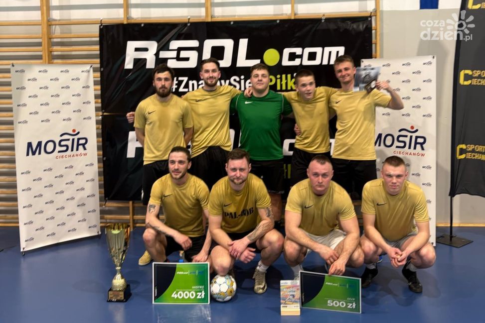 Znamy zwycięzców Amatorskiej Ciechanowskiej Ligi Futsalu 2024/2025 