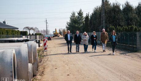 Rozbudowa ul. Chruszczewskiej nabiera tempa. Odbiór pierwszego etapu już za nami!