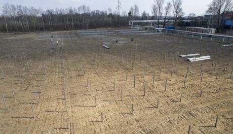 Rewolucja energetyczna w Ciechanowie - powstaje pierwsza miejska farma fotowoltaiczna