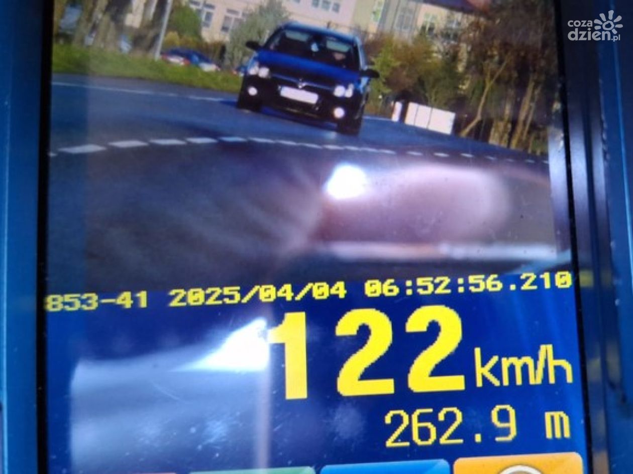 Jechał 72 km/h powyżej ograniczenia prędkości