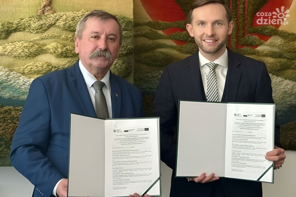 Ciechanów otrzymał ponad 31 milionów złotych! Termomodernizacja szkół ruszy pełną parą