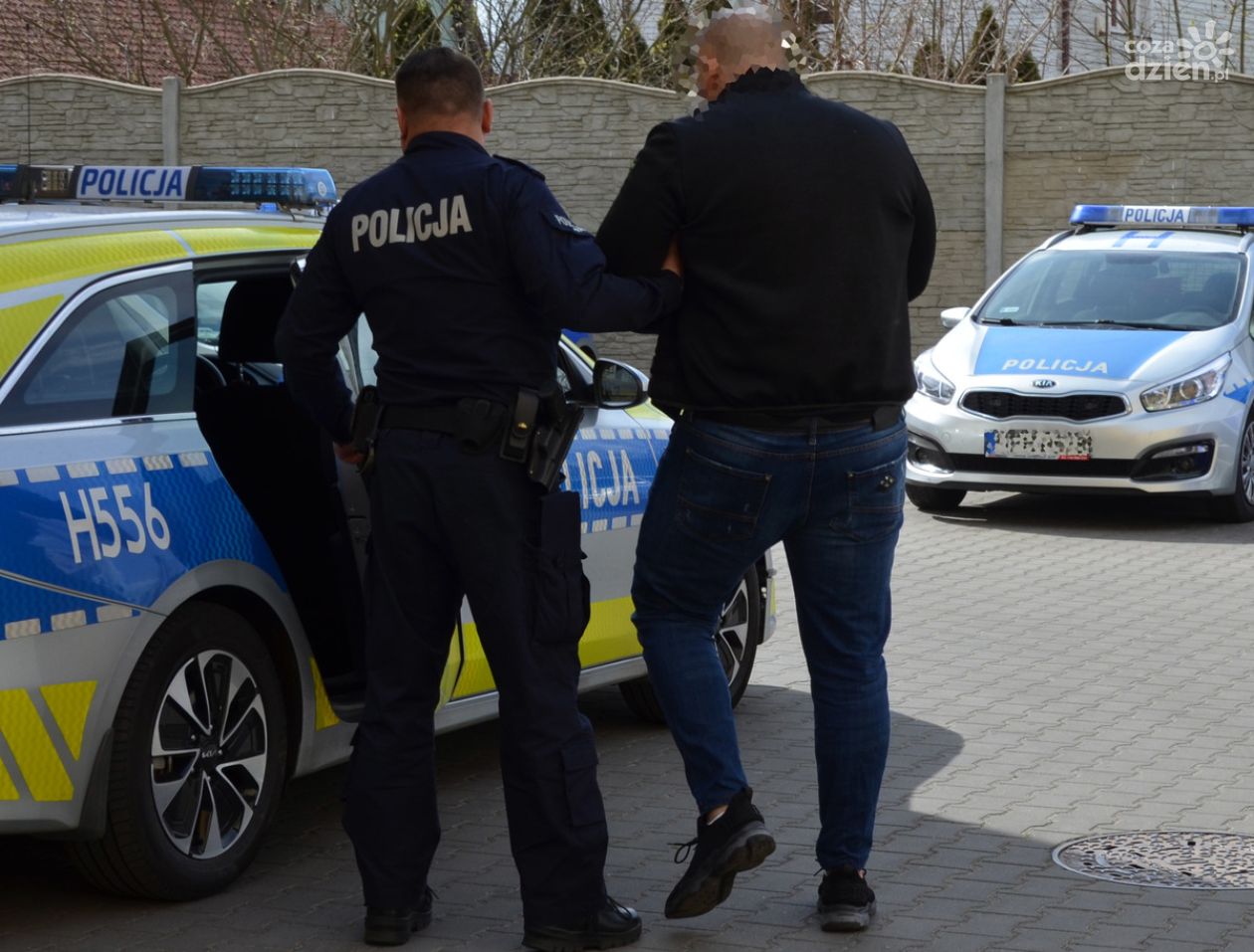 Zatrzymany z kilogramem amfetaminy i bronią
