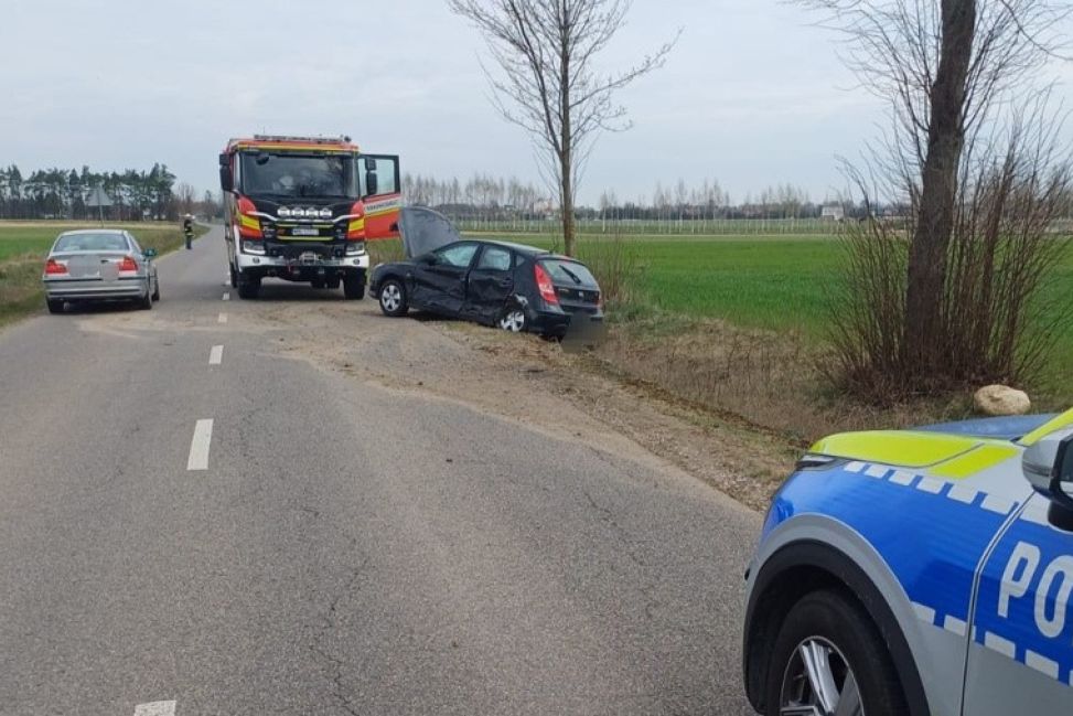 Wypadek na "tysiąclatce." Kobieta trafiła do szpitala