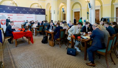 Mazowsze inwestuje w przyszłość! Ogromne wsparcie dla gmin, szpitali, kultury i bezpieczeństwa