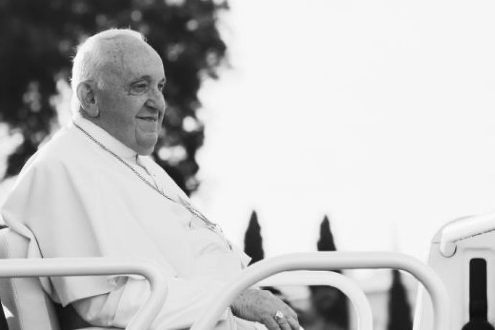 #Pilne Nie żyje papież Franciszek
