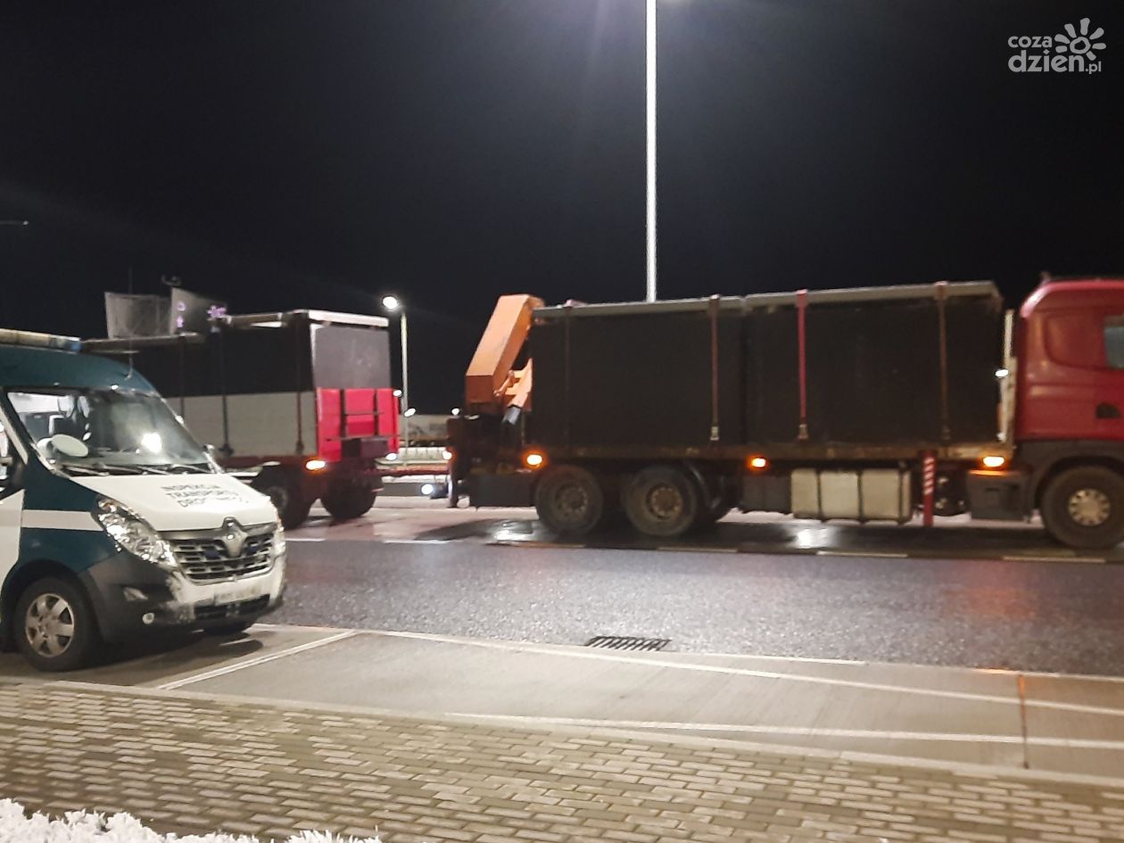 Zatrzymanie ciężarówek ważących ponad 76 ton!