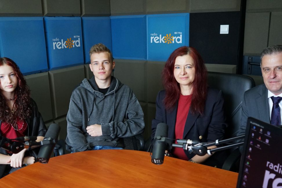 #ZADBAJOSIEBIE w "Krasiniaku" - młodzież z ciechanowskiej szkoły w akcji
