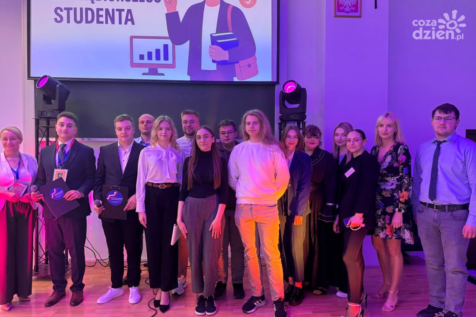 Od pasji do firmy. Tak studenci z Ciechanowa pokazali, jak robić biznes