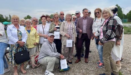 Seniorzy z powiatu ciechanowskiego bawili się na juwenaliach