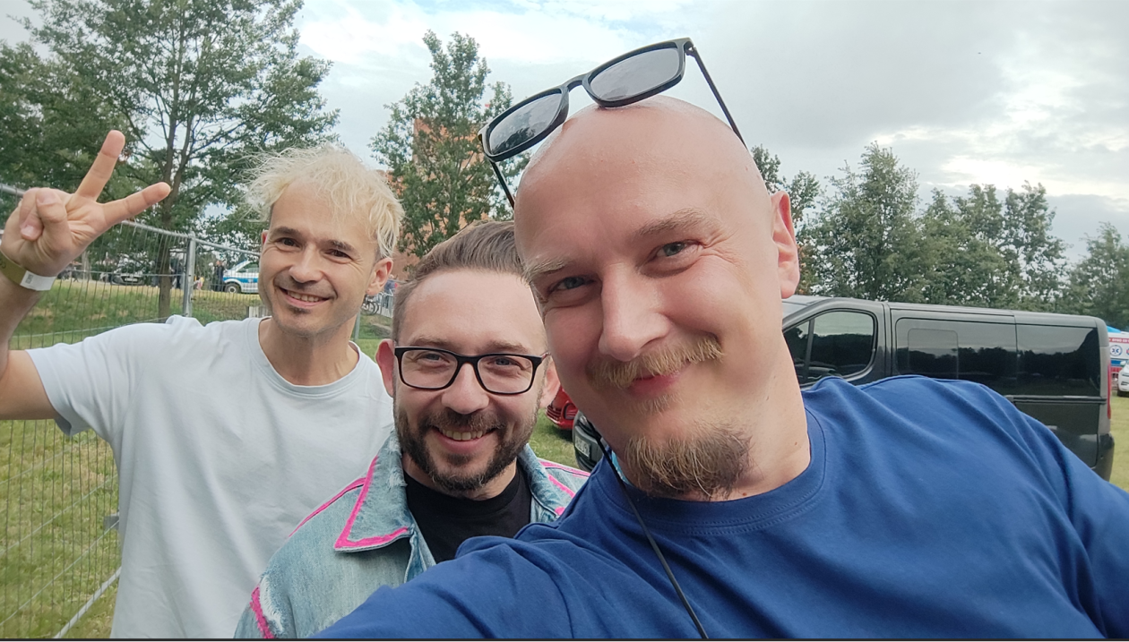 Na szczycie mieli być chwilę. Są... 14 lat